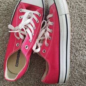 Used Unisex Converse excellent condition